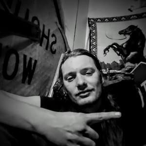 Meet your Posher, Aaron